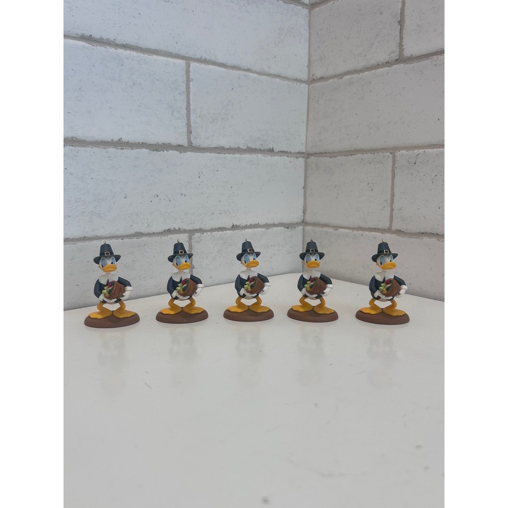 Lot of 5 Disney Hallmark 2014 Donald Duck Pilgrim Thanksgiving Ornaments